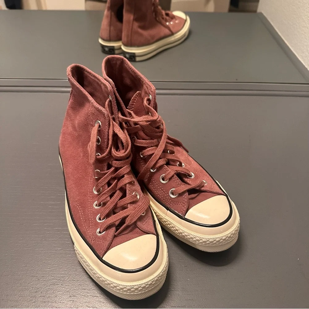 Converse High Tops- Mauve Leather (Suede) - Picture 2 of 6